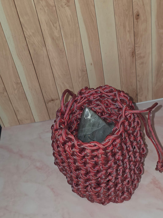Bloodwoven Reliquary | Handmade Paracord Drawstring Pouch/Dice Bag