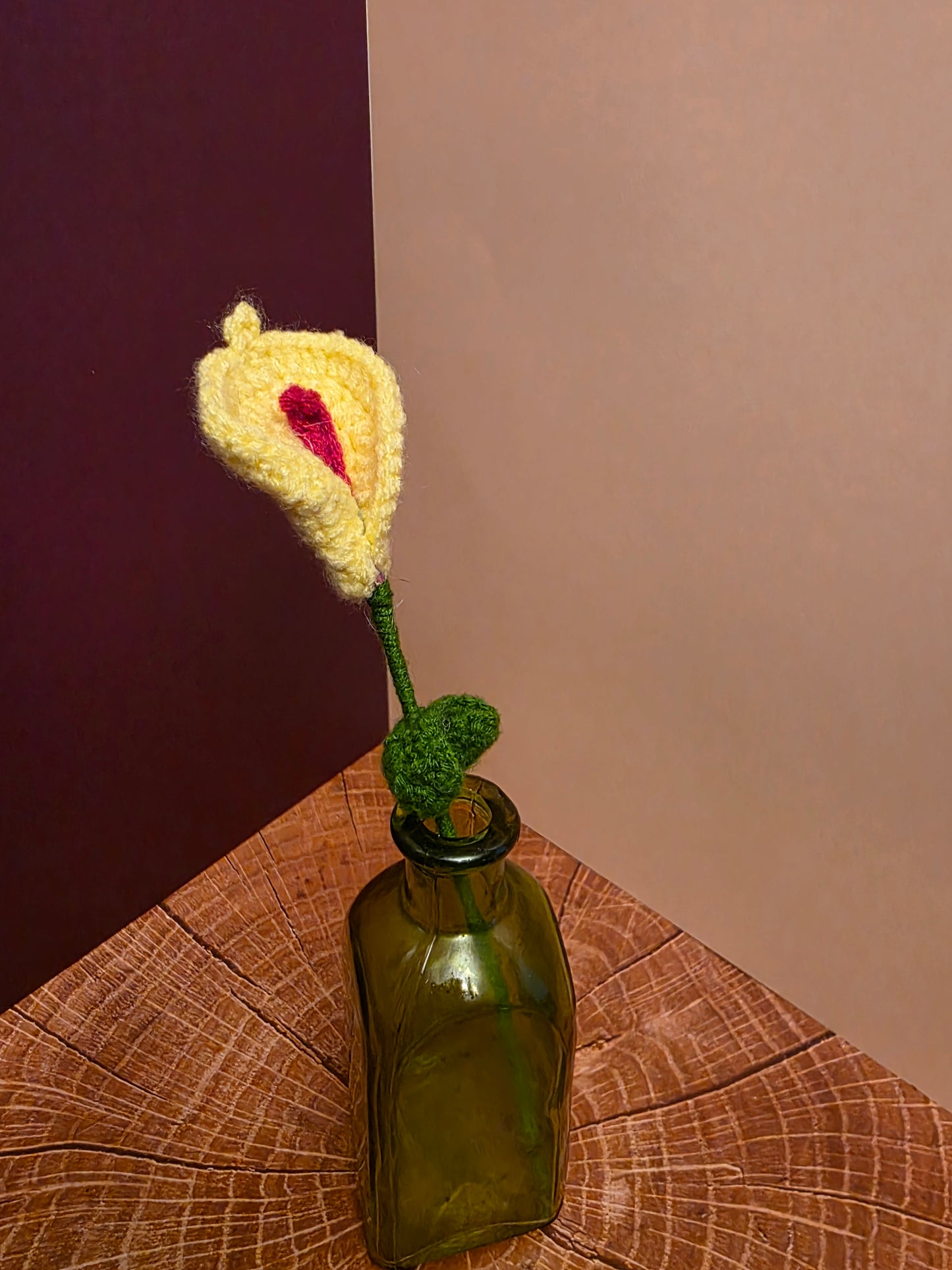 Sunveil Bloom – Handmade Crochet Calla Lily Flower Stem
