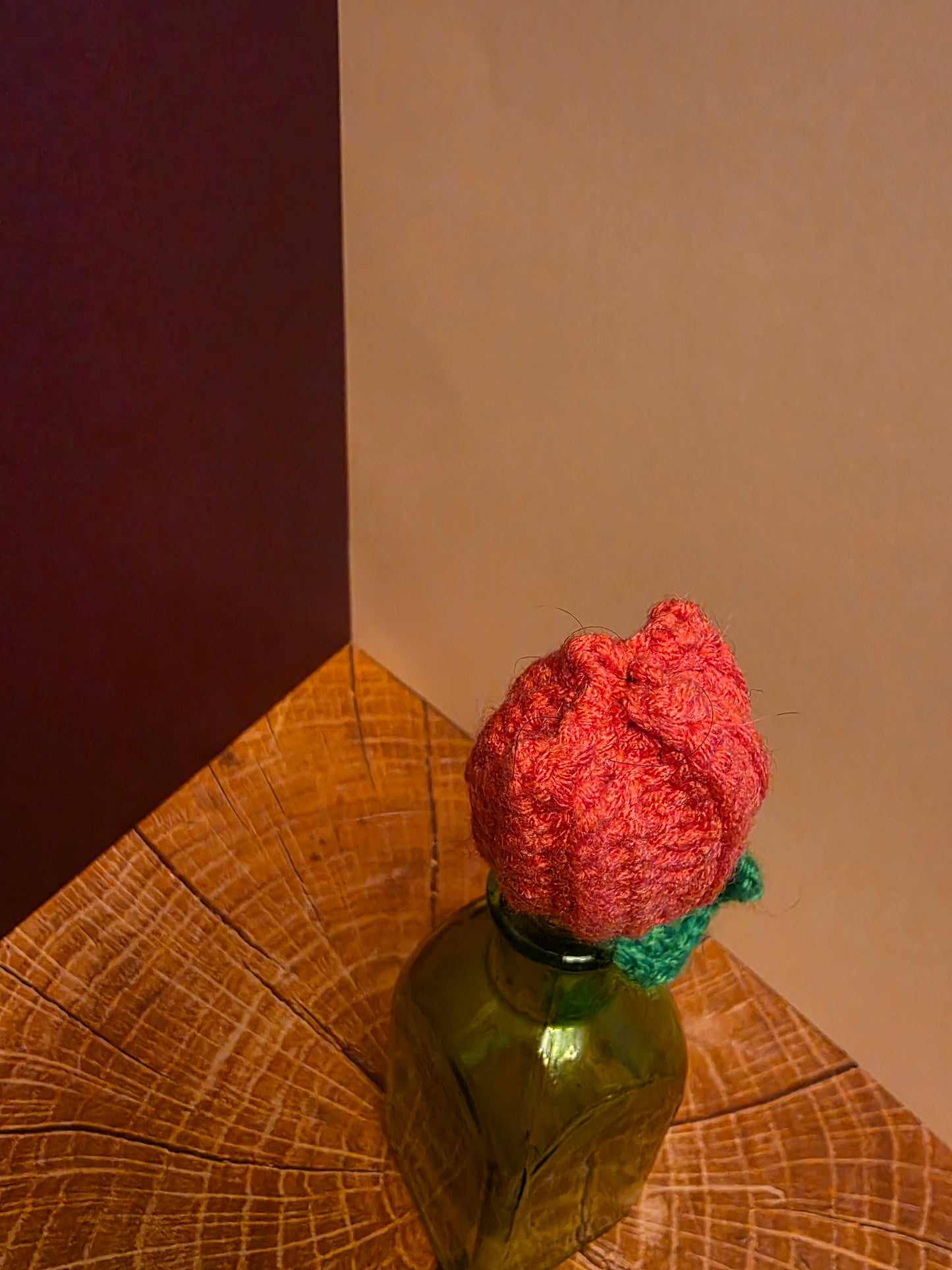 Emberveil Bloom – Handmade Crochet Tulip Flower Stem