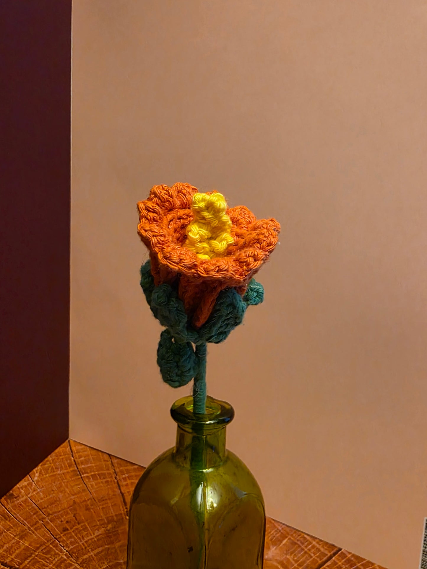 Emberflare Bloom – Handmade Crochet Daffodil Flower Stem